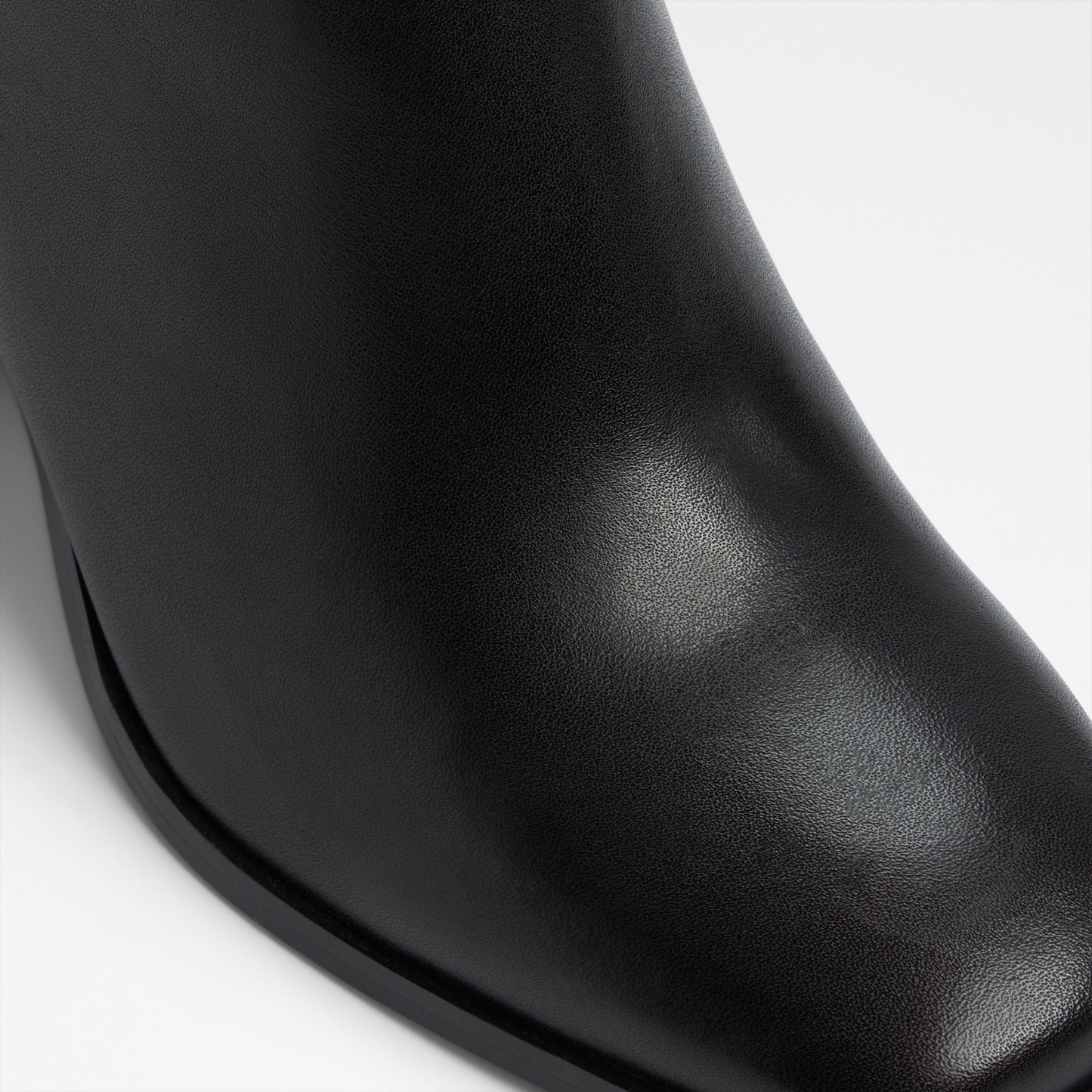 Kadın Diz Üstü Siyah Topuklu Çizme-6