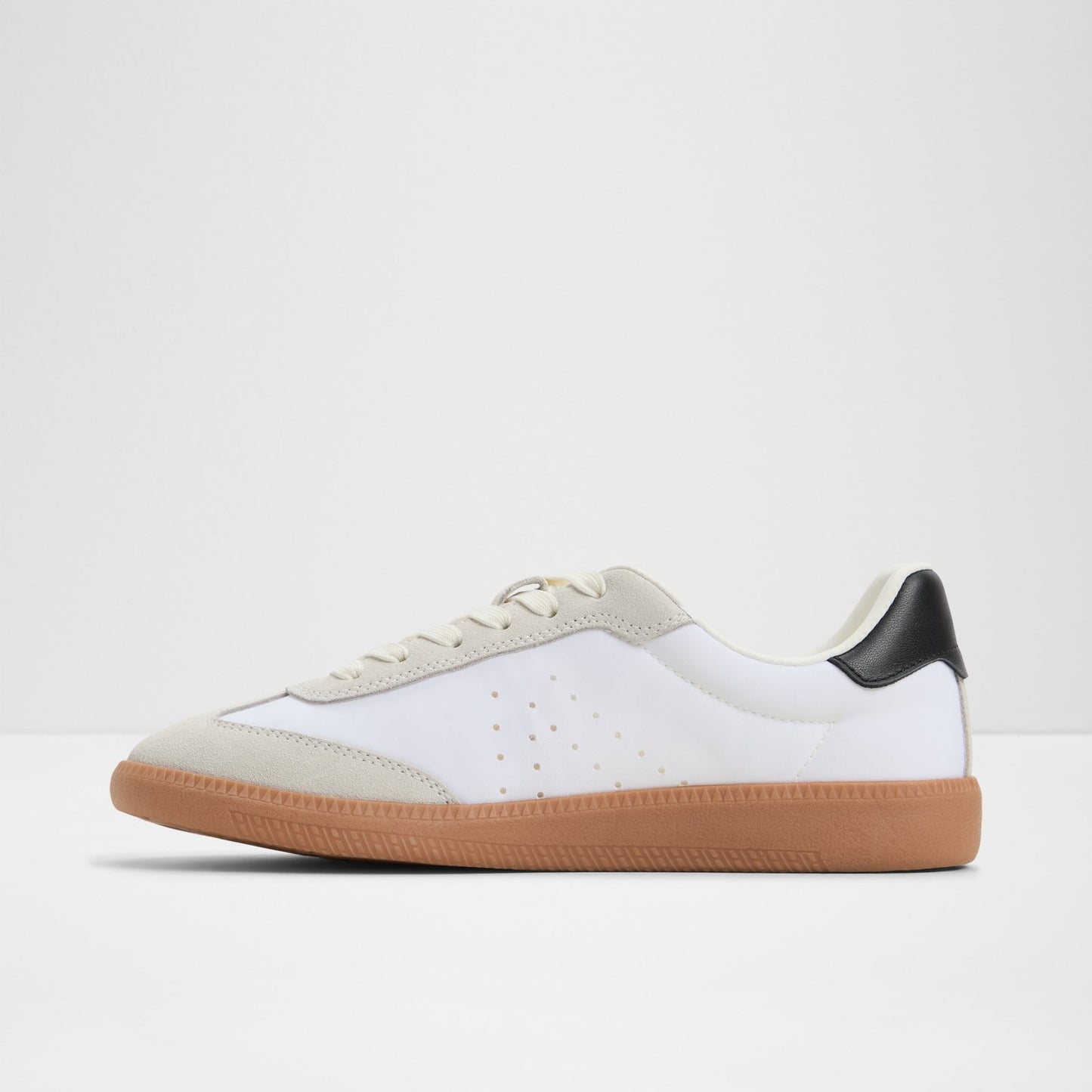 Kadın Beyaz-Siyah Sneaker-3