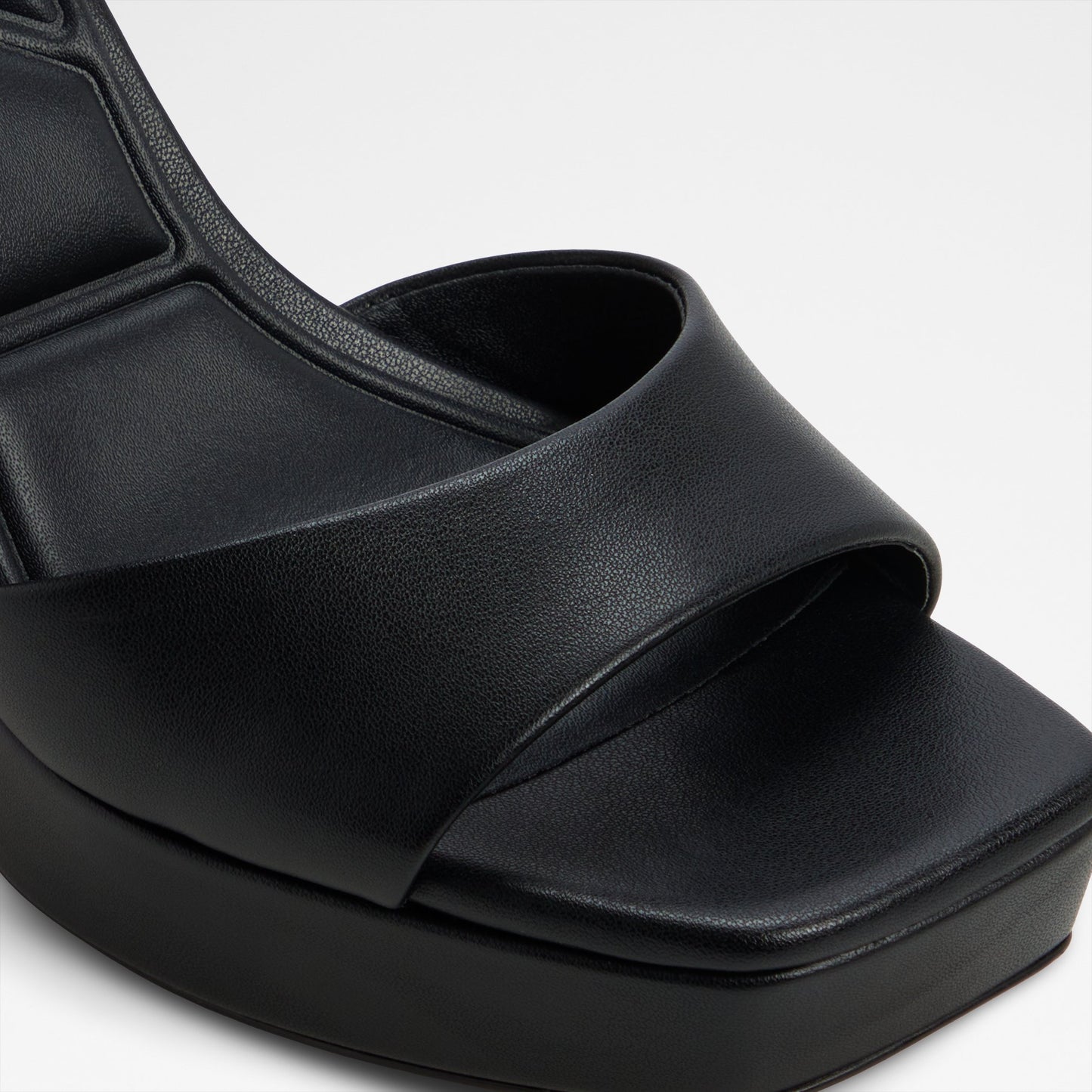 Kadın Siyah Platform Topuklu Sandalet-7