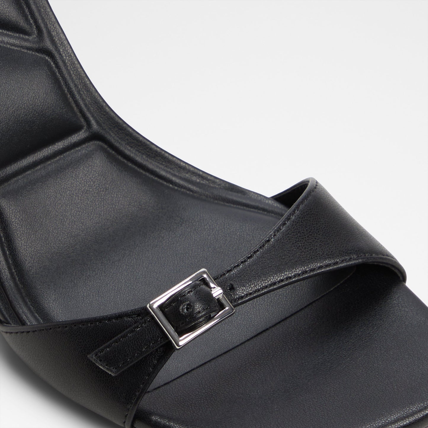 Kadın Siyah Topuklu Sandalet-7