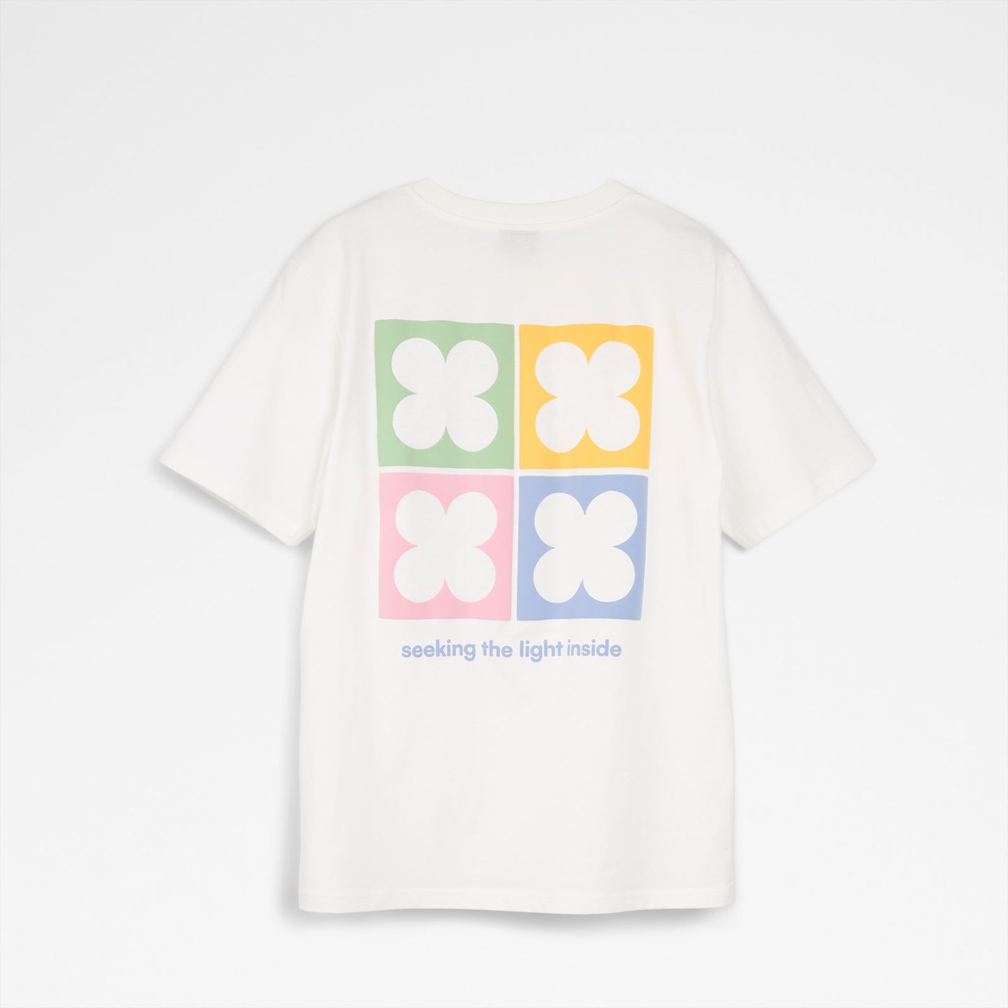 Unisex Beyaz Çiçek Desenli Tişört-2