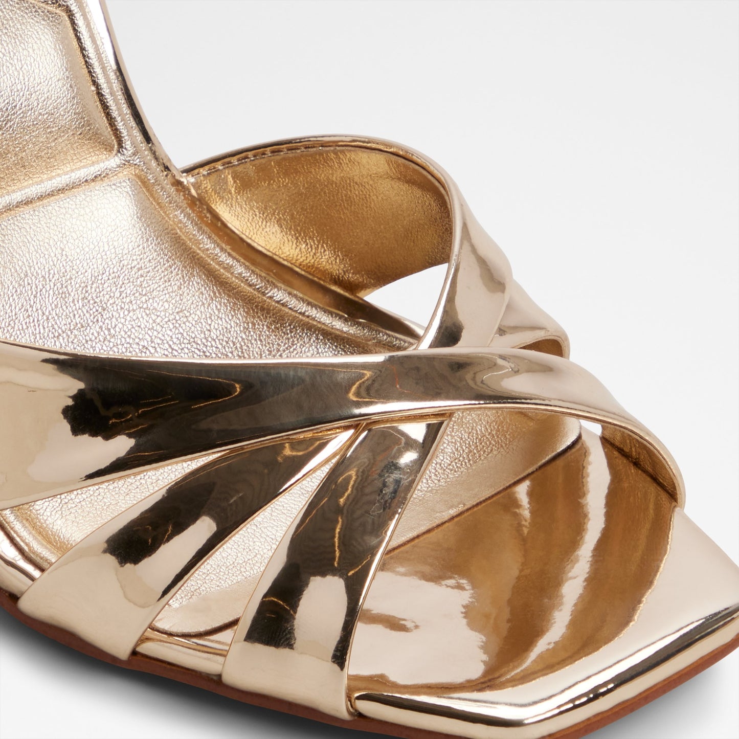 Kadın Gold Topuklu Sandalet-7