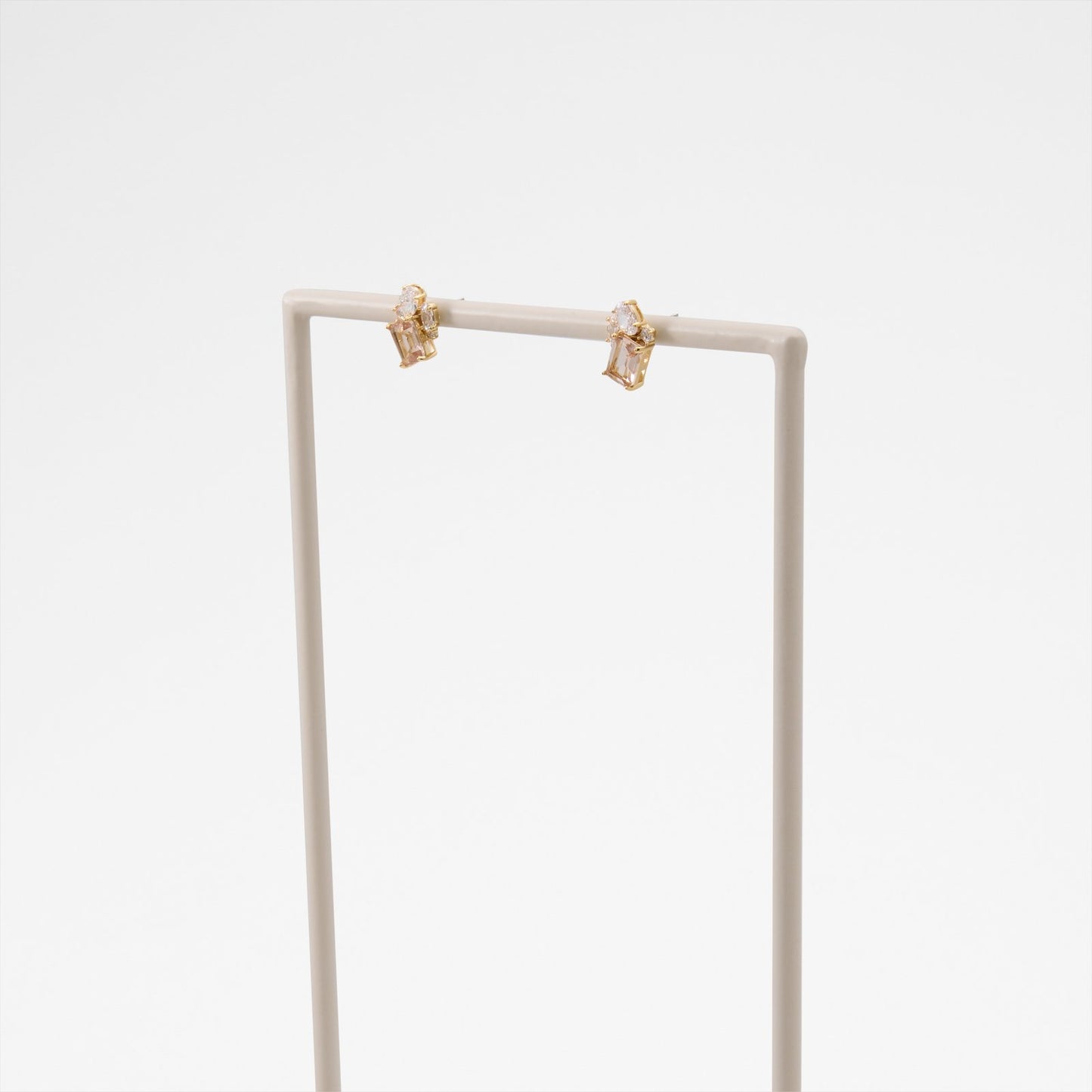 Kadın Pembe Küpe-2