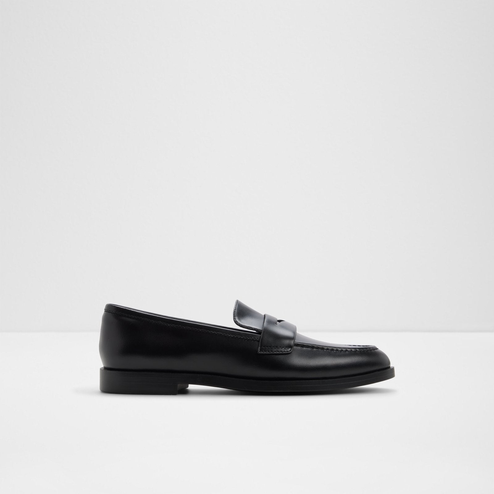 Kadın Siyah Loafer-1