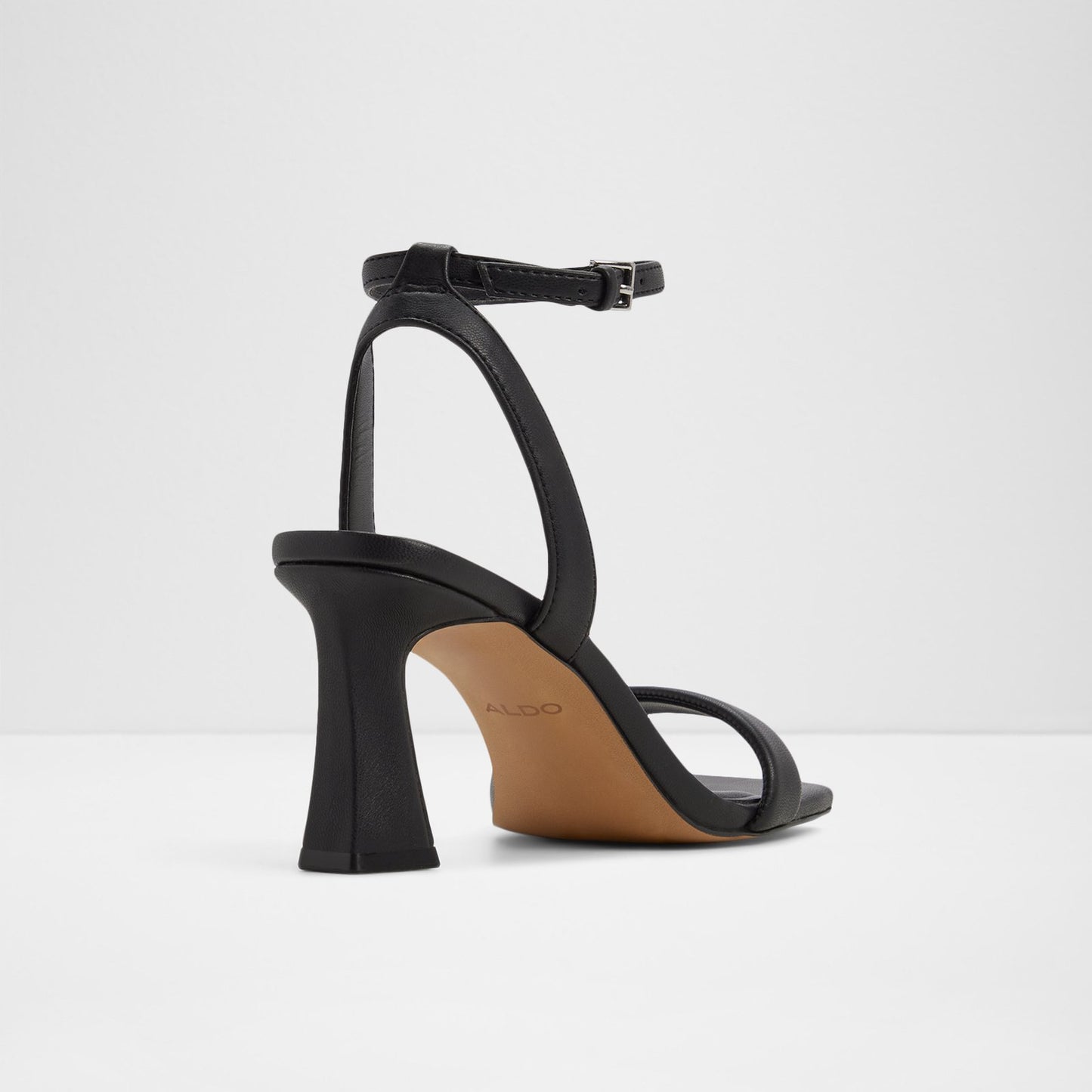 Kadın Siyah Topuklu Sandalet-2