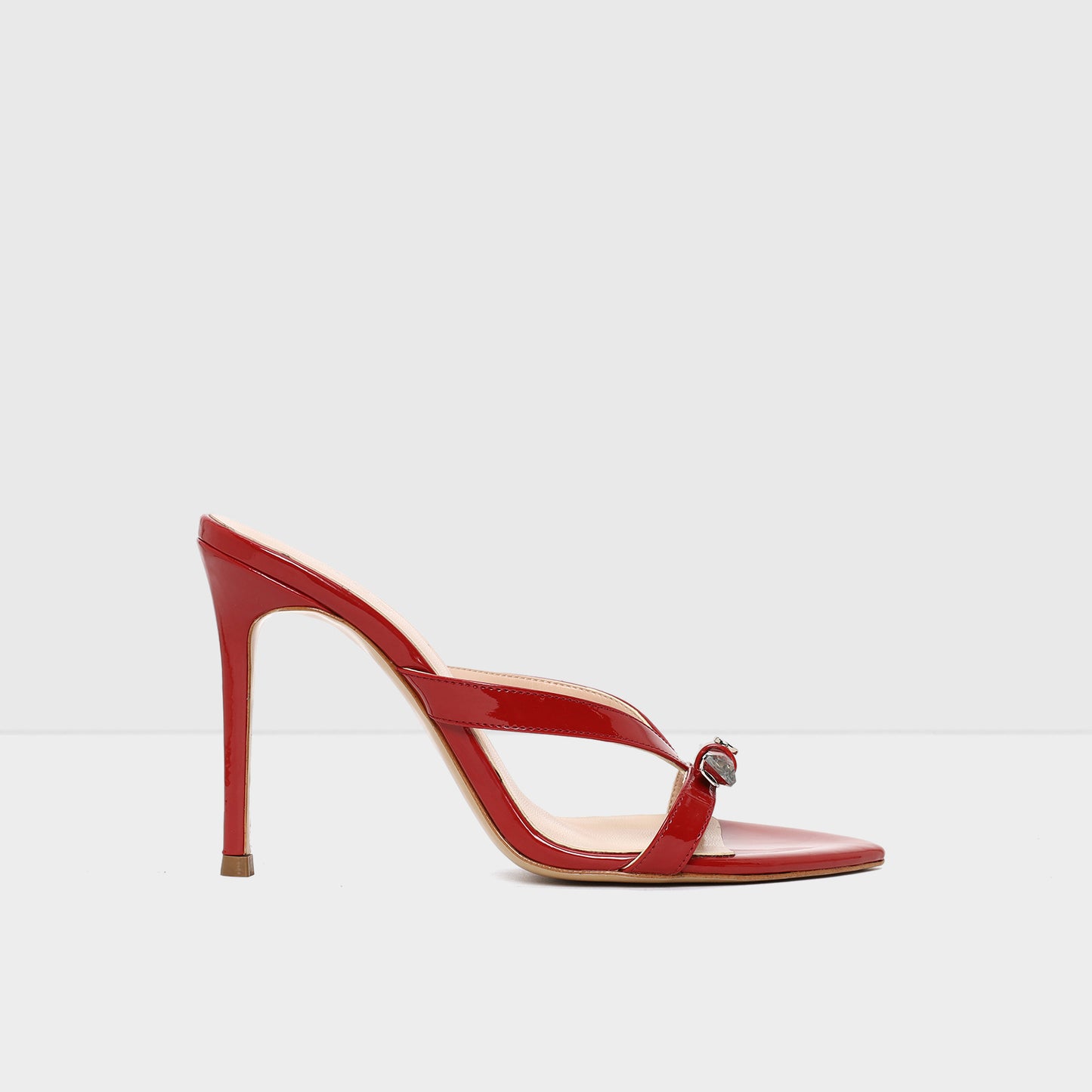 Kadın Kırmızı Topuklu Terlik-1