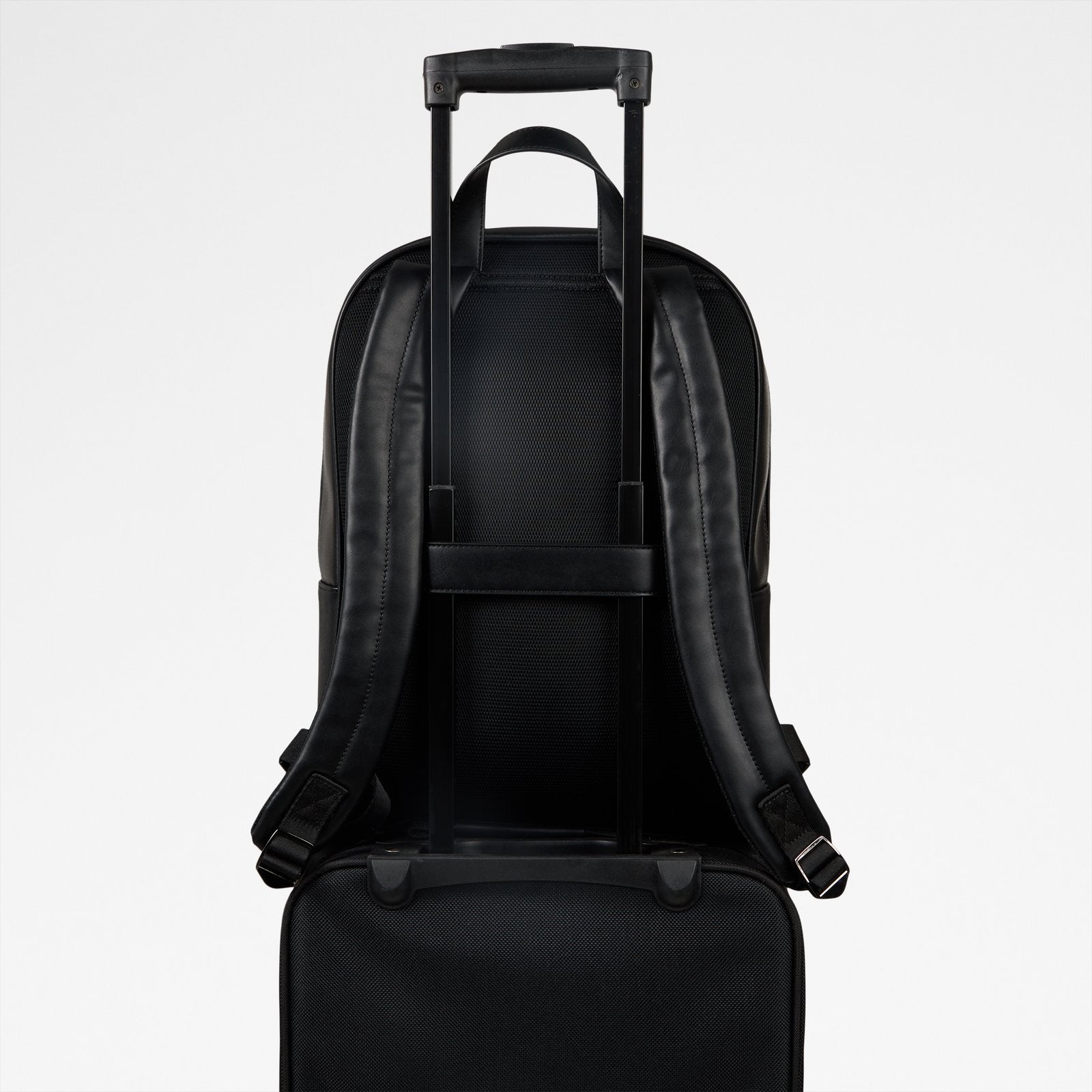 Erkek Siyah Sırt Çantası-5