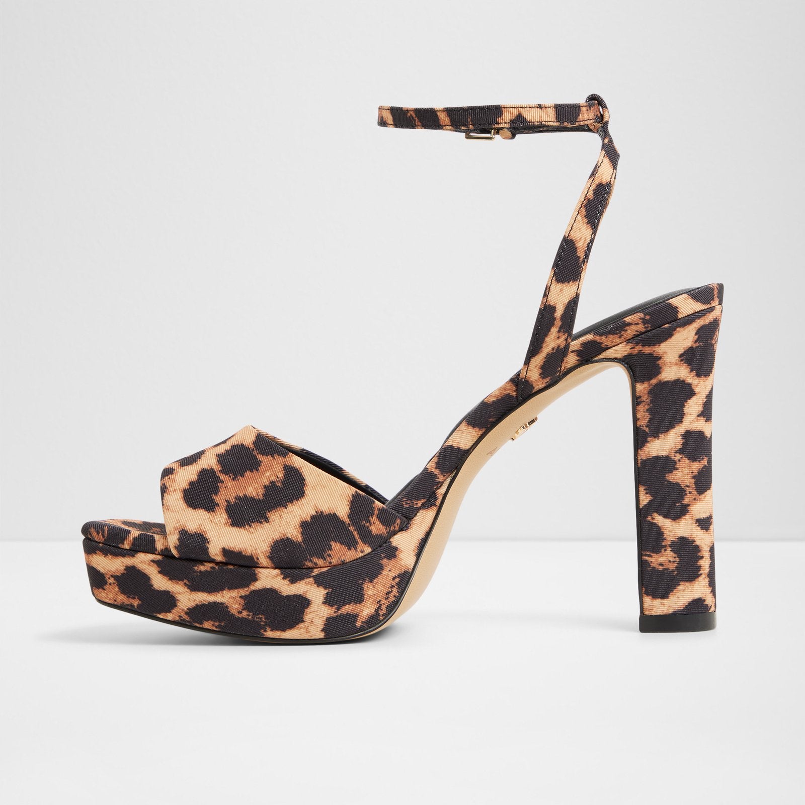 Kadın Multi Leopar Desenli Topuklu Sandalet-3