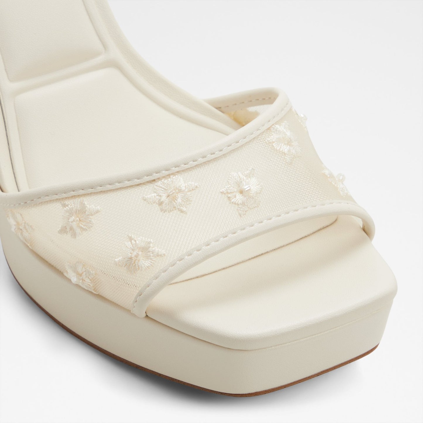 Kadın Beyaz Abiye Topuklu Sandalet-5