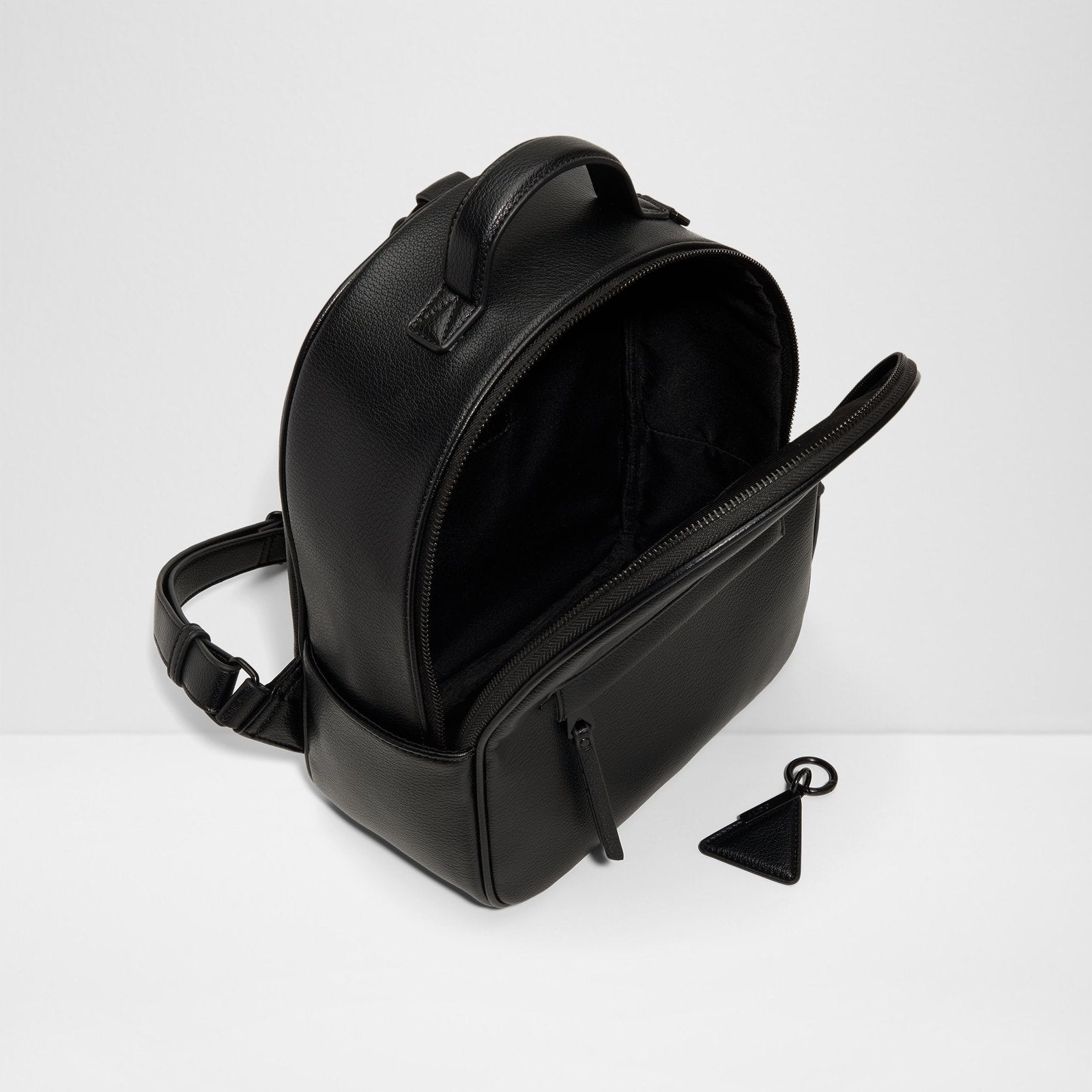 Kadın Siyah Sırt Çantası-3