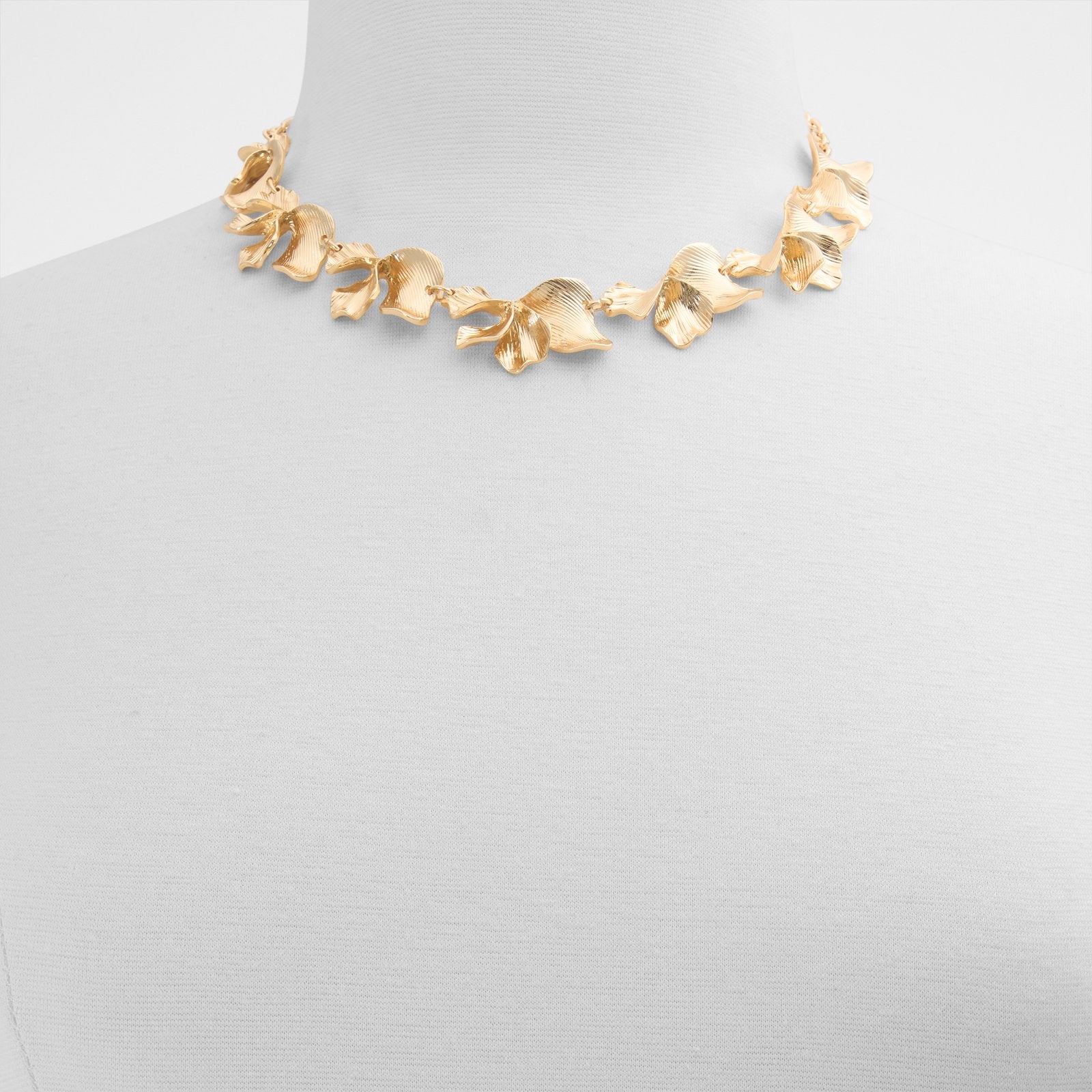 Kadın Gold Rengi Kolye-2