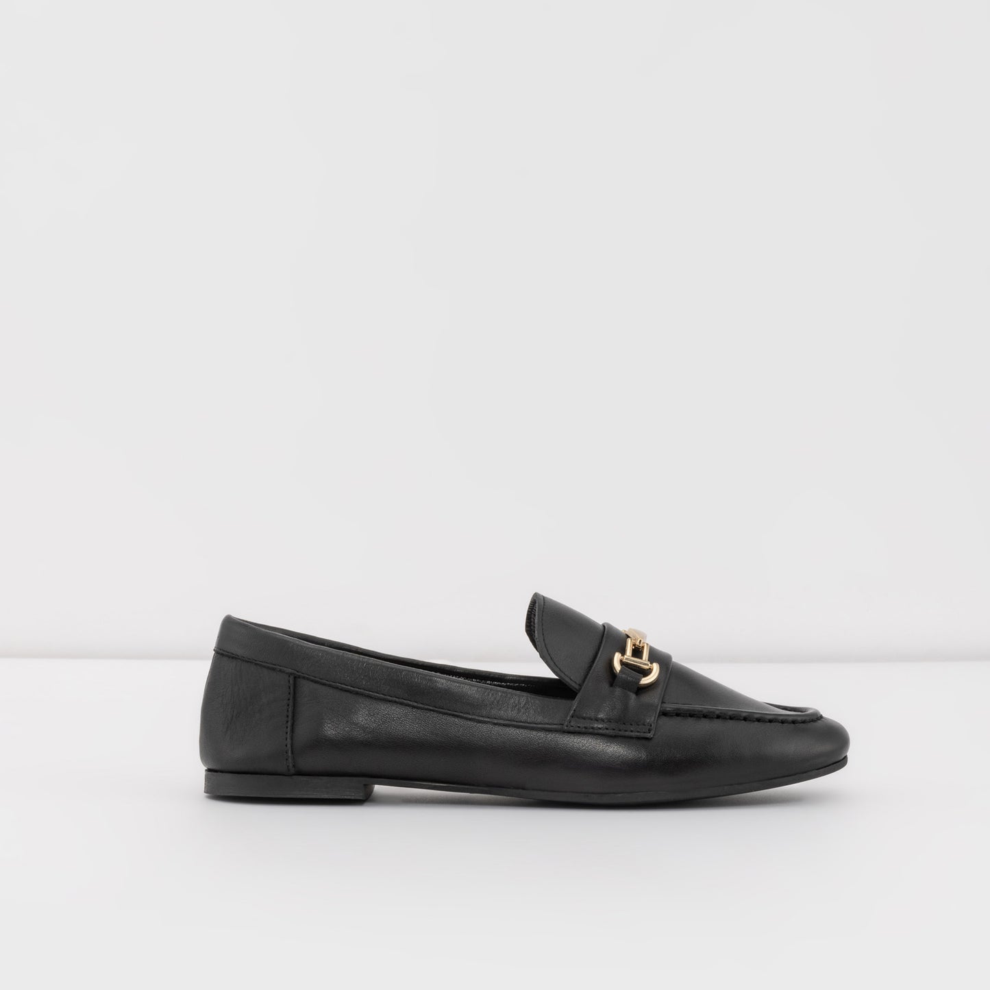 Kadın Siyah Loafer-1