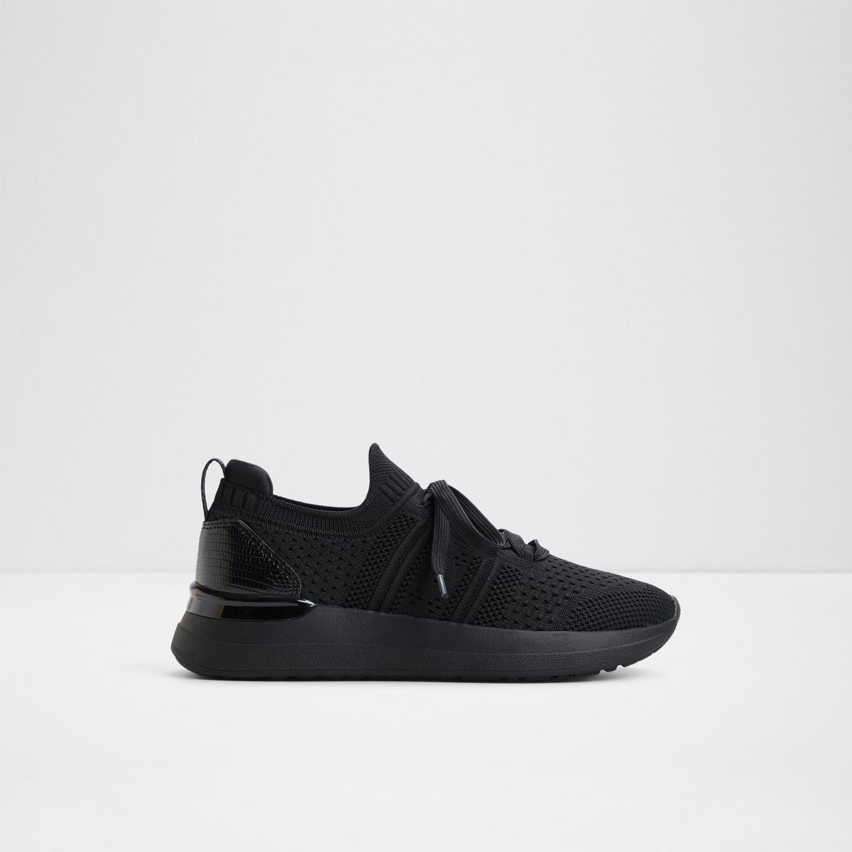 Kadın Siyah Sneaker-1