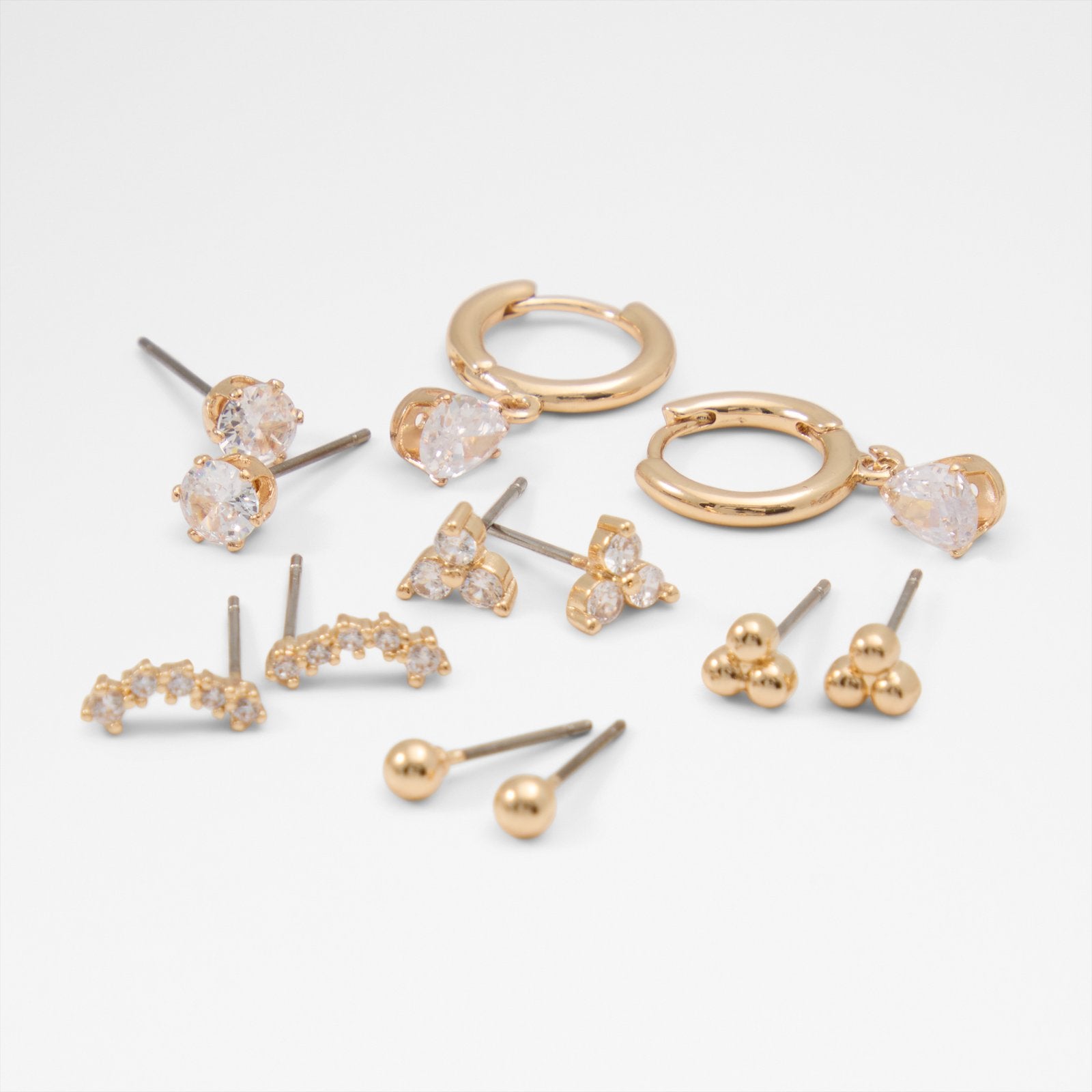 Kadın Gold Rengi Küpe-1