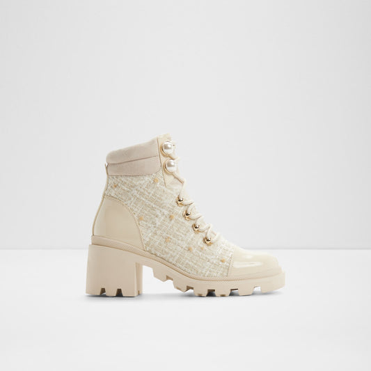 Kadın Beyaz Postal Bot-1