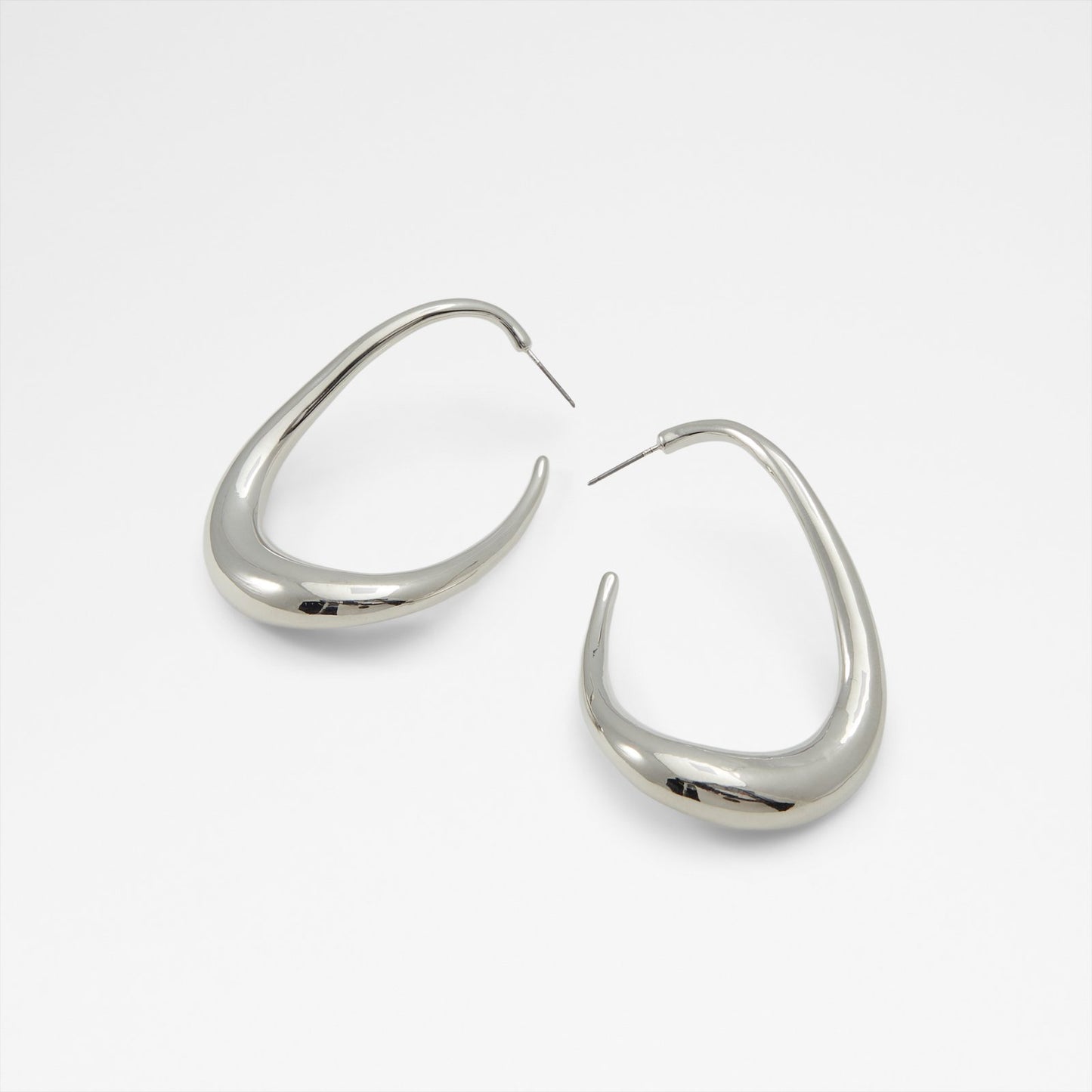 Kadın Gümüş Rengi Küpe-1