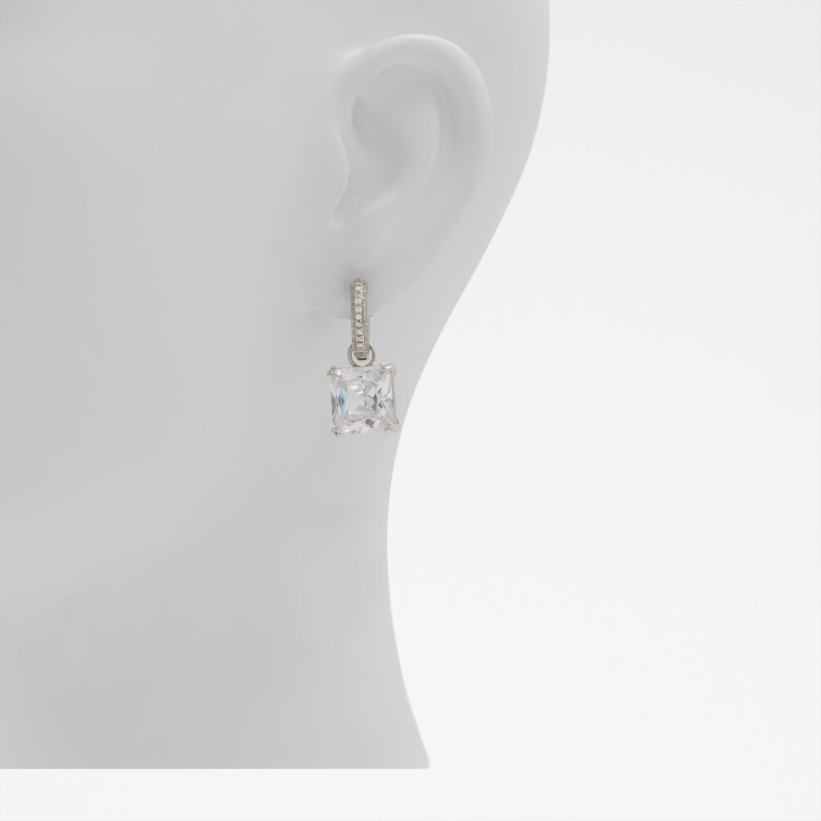 Kadın Gümüş Rengi Küpe-2