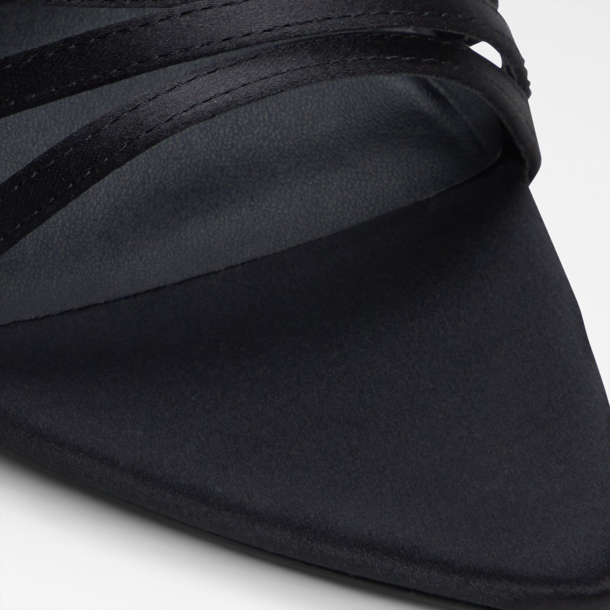 Kadın Siyah Topuklu Sandalet-7