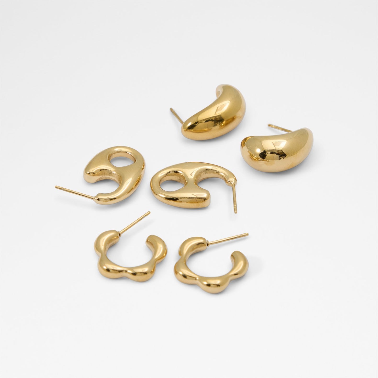 Gold Rengi Kadın Küpe-1