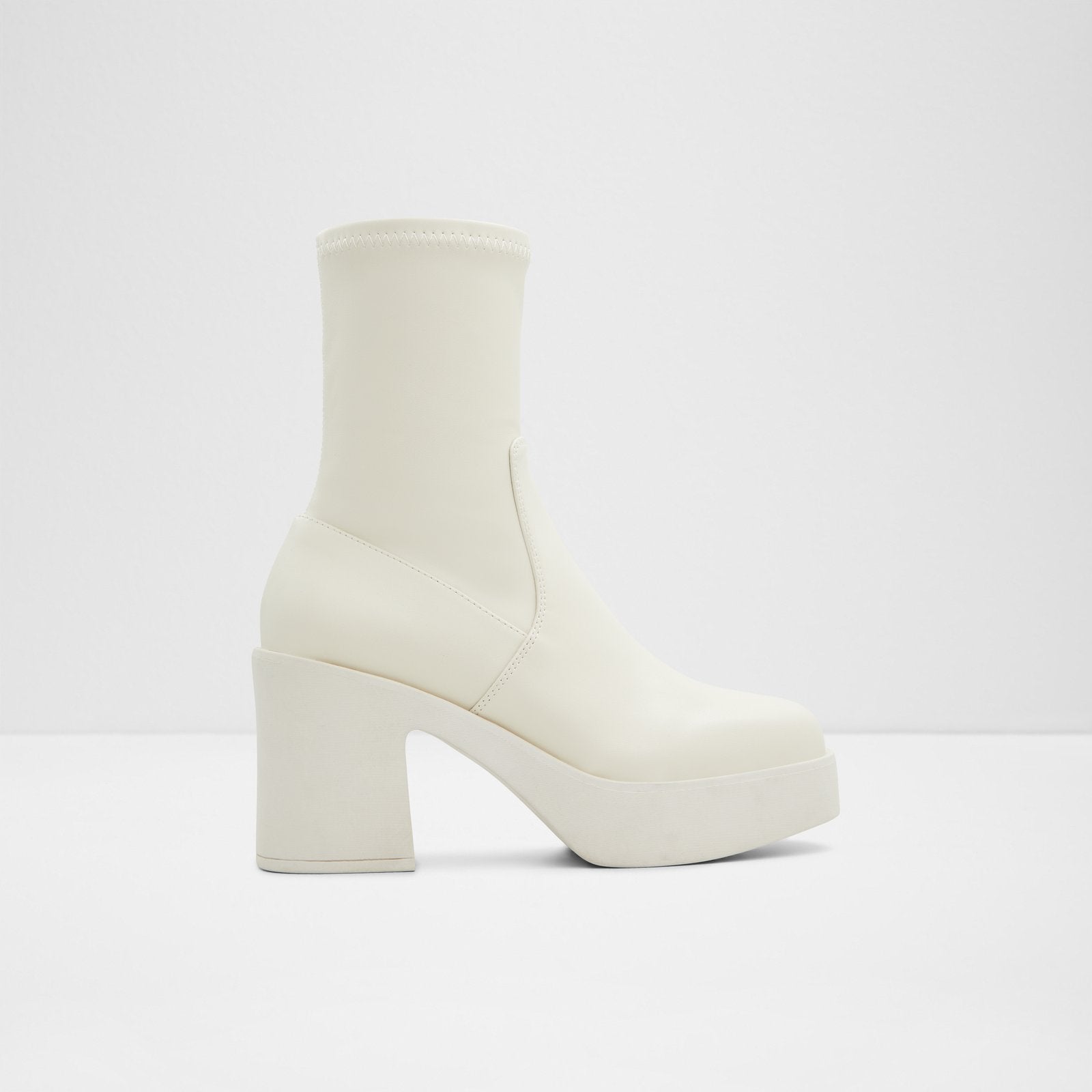 UPSTEP Kadın Beyaz Bot
