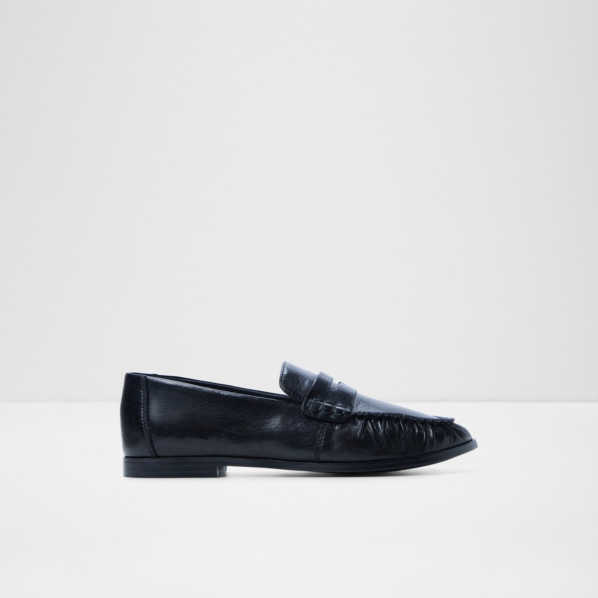 Kadın Siyah Loafer-1
