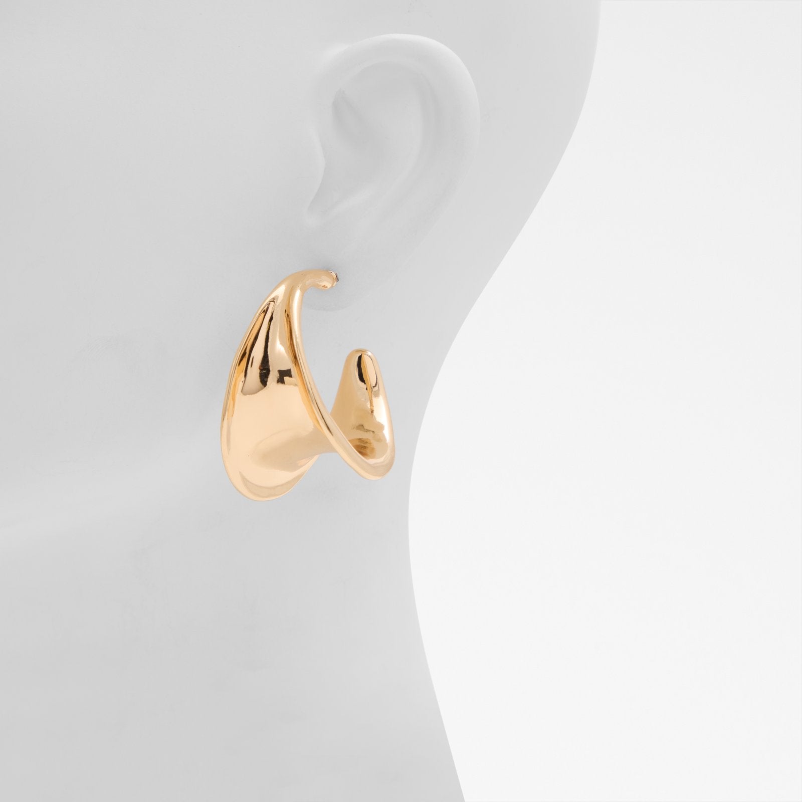 Kadın Gold Rengi Küpe-2