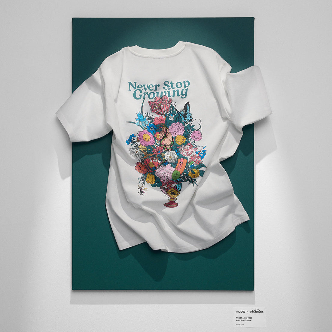 WHATISADAM02 Unisex Beyaz Kelebek Desenli Tişört